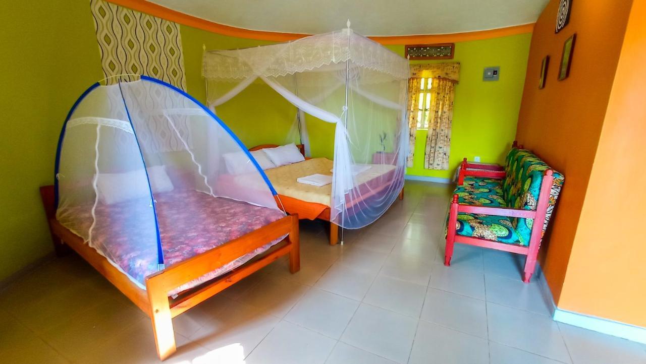 Crater Bay Cottages Kabale Экстерьер фото