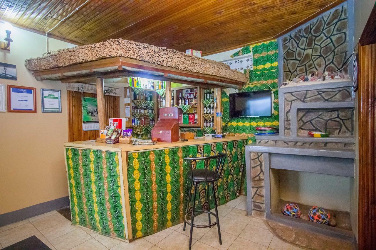 Crater Bay Cottages Kabale Экстерьер фото