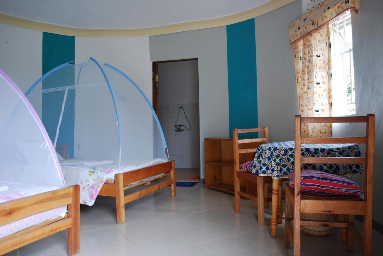 Crater Bay Cottages Kabale Экстерьер фото