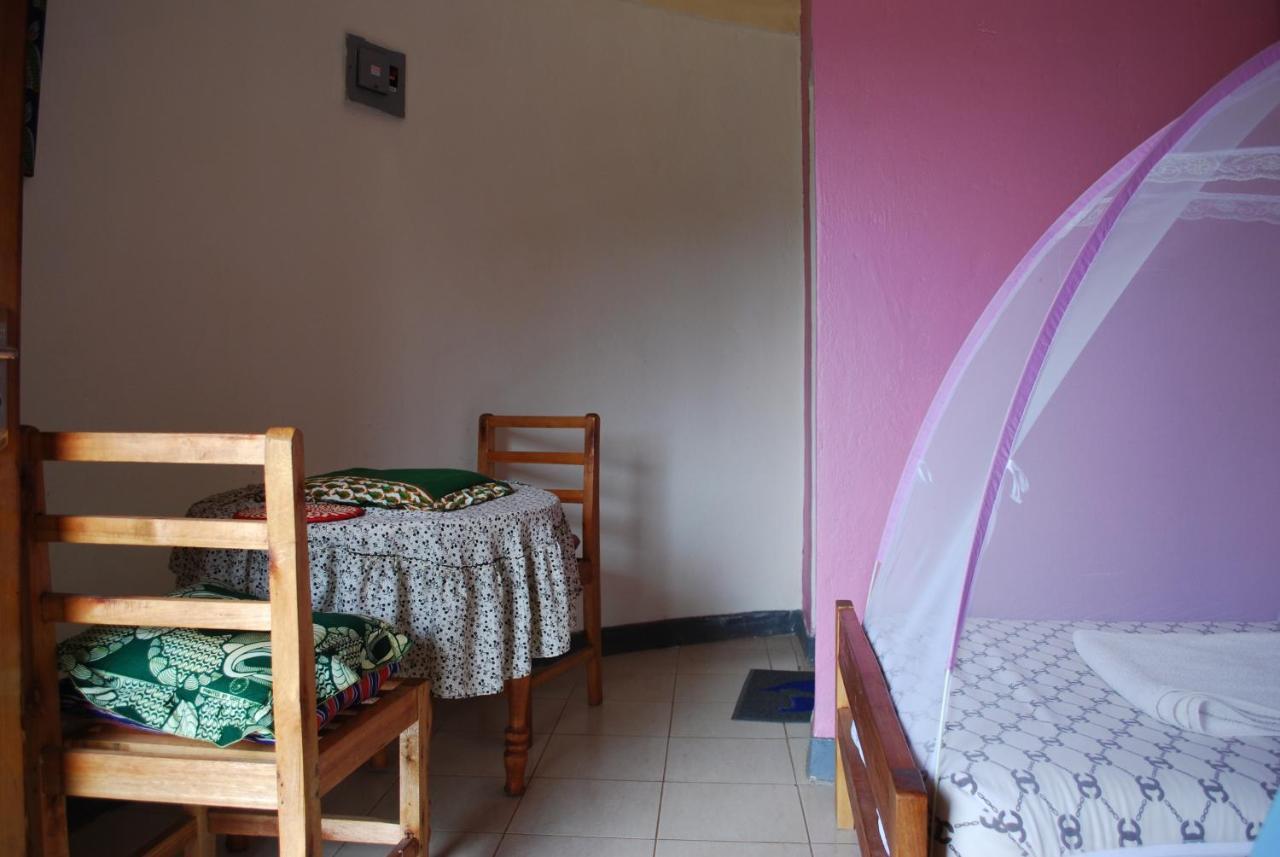 Crater Bay Cottages Kabale Экстерьер фото